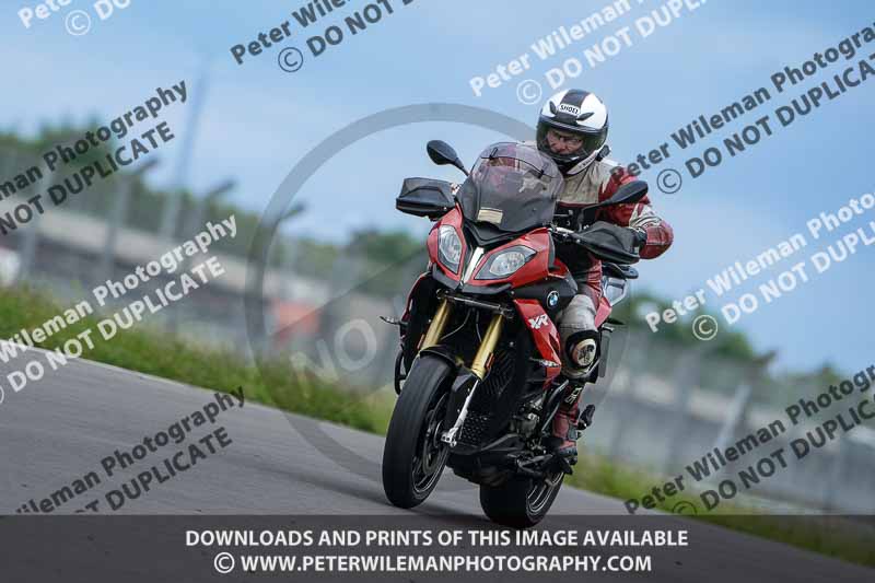 donington no limits trackday;donington park photographs;donington trackday photographs;no limits trackdays;peter wileman photography;trackday digital images;trackday photos